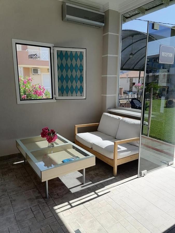 Pfaffenhofen Daire Vrasná Dış mekan fotoğraf