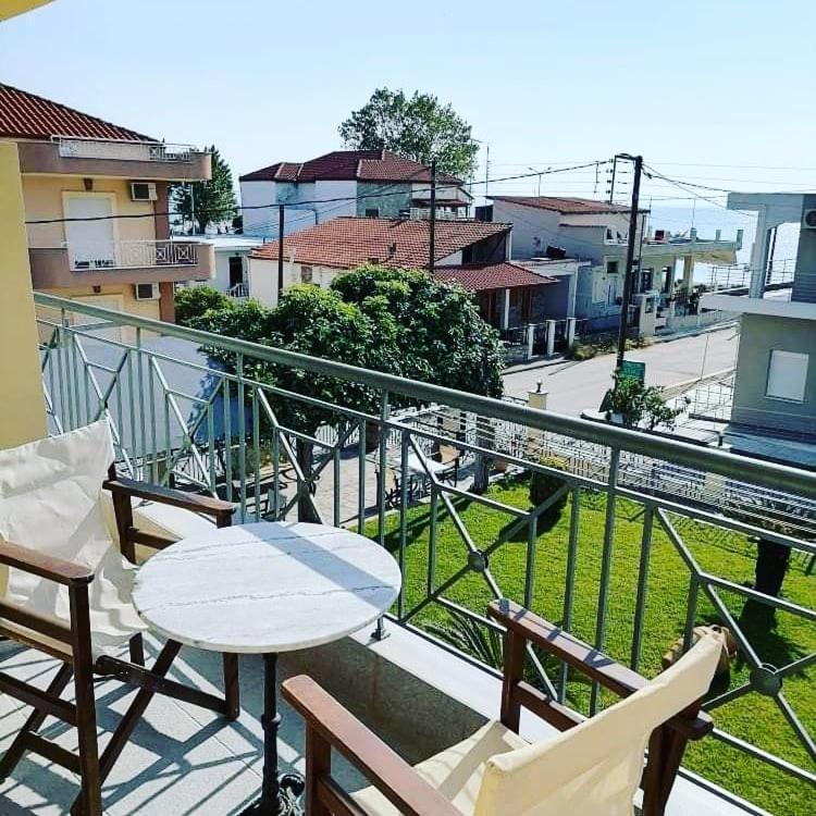 Pfaffenhofen Daire Vrasná Dış mekan fotoğraf