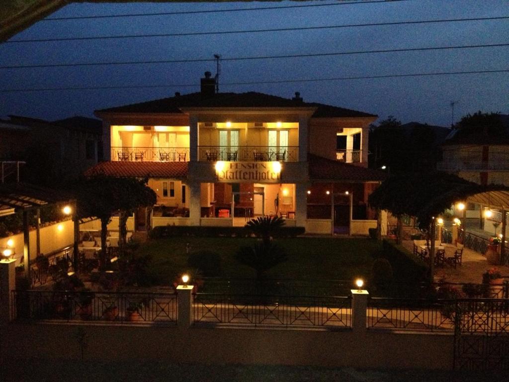 Pfaffenhofen Daire Vrasná Dış mekan fotoğraf